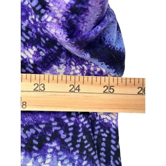 Catherines Top Size 1X Purple 3/4 Sleeve Scoop Neck Geometric Split Back Hi Lo - Picture 9 of 11